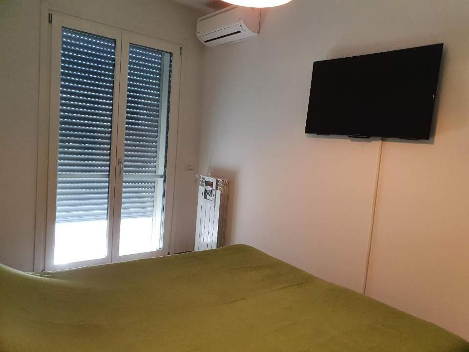 Apartamento Casa Di Clara San Bartolomeo Al Mare Exterior foto